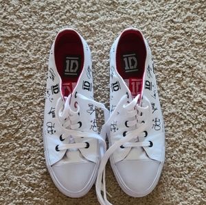 One Direction 1D Autograph Signed Low Top Canvas Shoes Womens Size 9